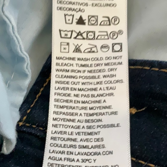 Women’s Levi's Dark High Rise Bootcut Jeans, Sz 31 - Picture 3 of 6